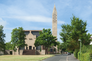 Gottfried Böhm, Fatimakirche, Kassel, geweiht 1959<br/>Foto: © Gerd Kittel
